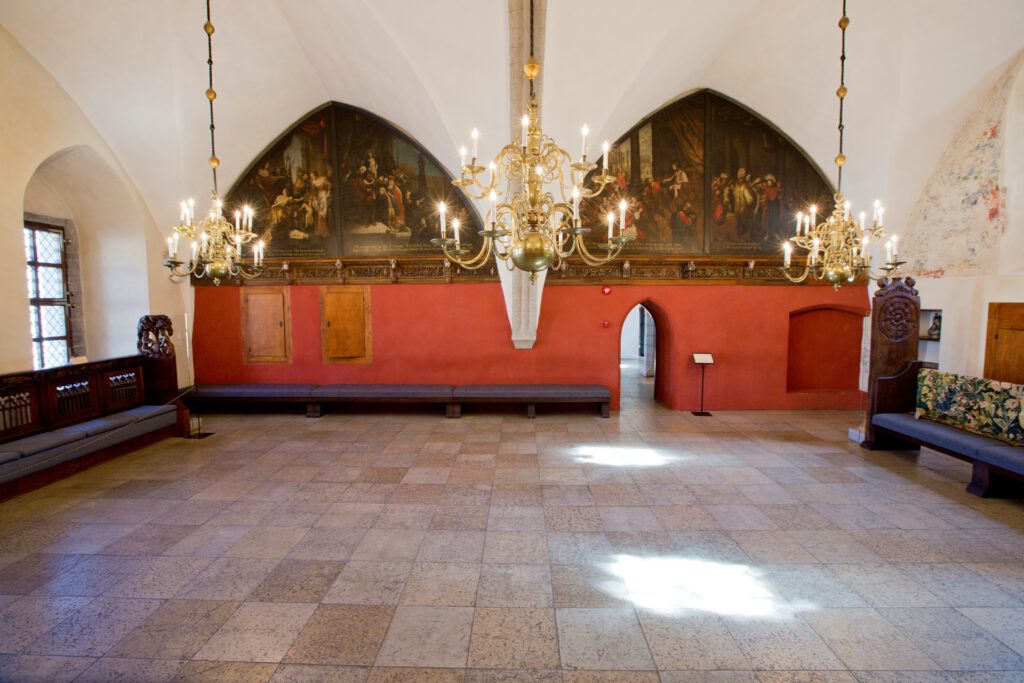 Tallinna raekoda, raesaal; Tallinn Town Hall, Council